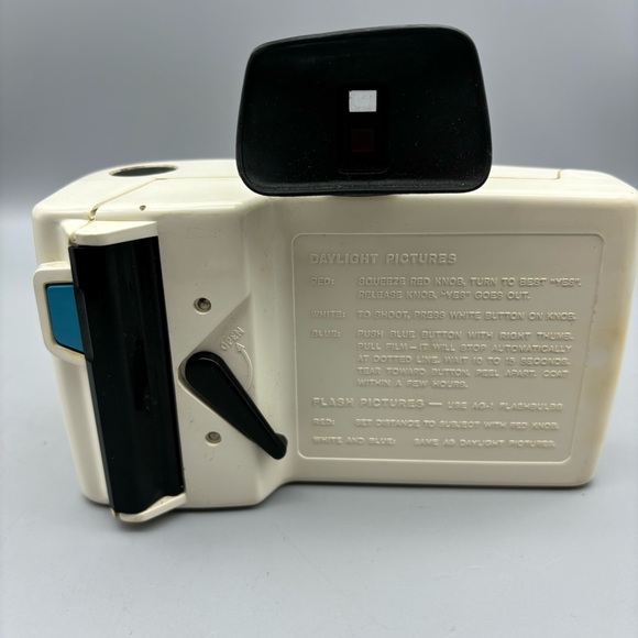 Polaroid Spectra 2/ Swinger Model 20‎ Instant Film Camera Untested - Picture 10 of 15